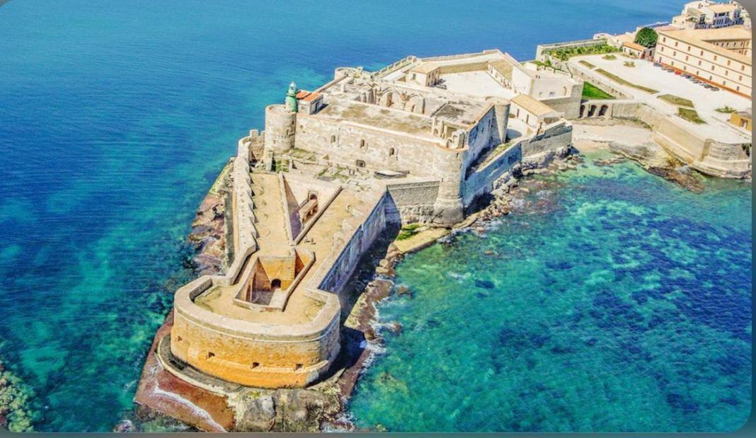 Canicattini Bagni La Casa Di Tinaヴィラ エクステリア 写真